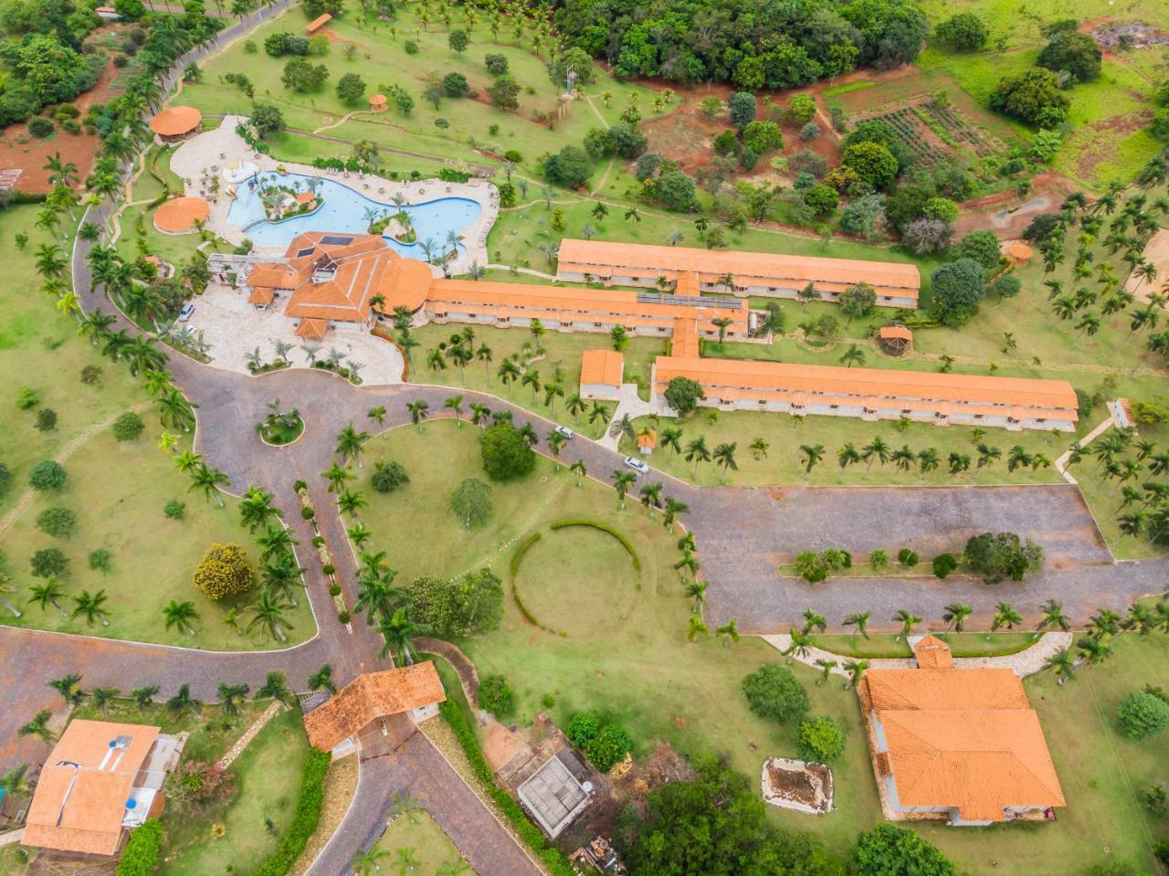 Obba Coema Village Hotel Capitólio Екстериор снимка